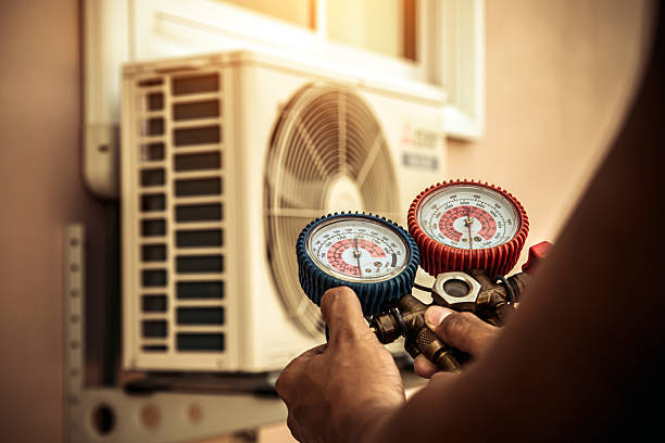 Professional Hvac technician working in Morris, MN